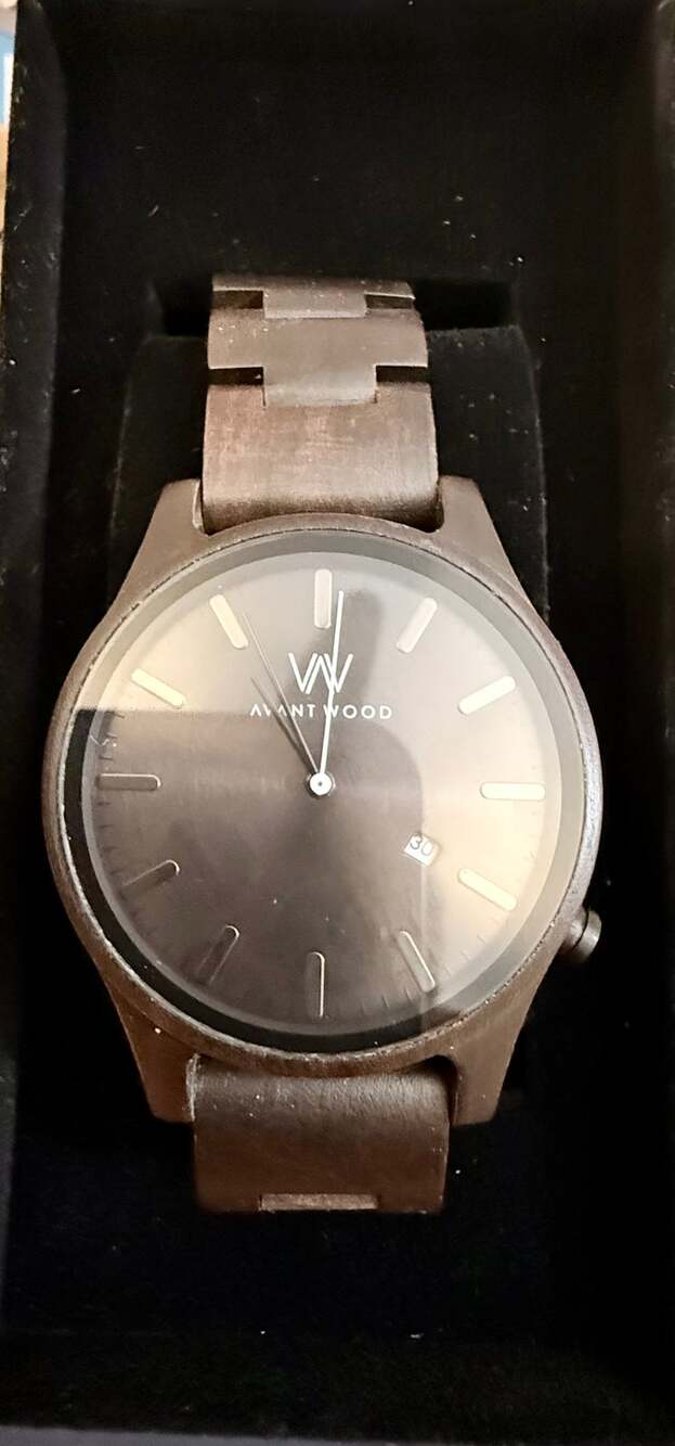 Authentic Avant Wood Urban Classic NIB Charcoal Black Sandalwood Watch WORKING